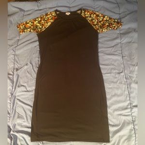 Women’s XL LuLaRoe Julia Dress black with Floral Pattern Sleeves